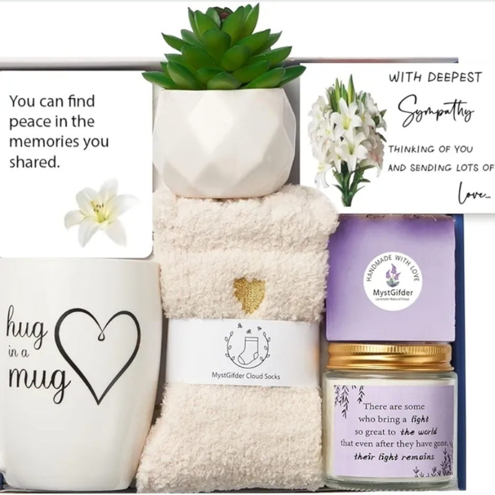 ✨️Sympathy Gift Box🎁